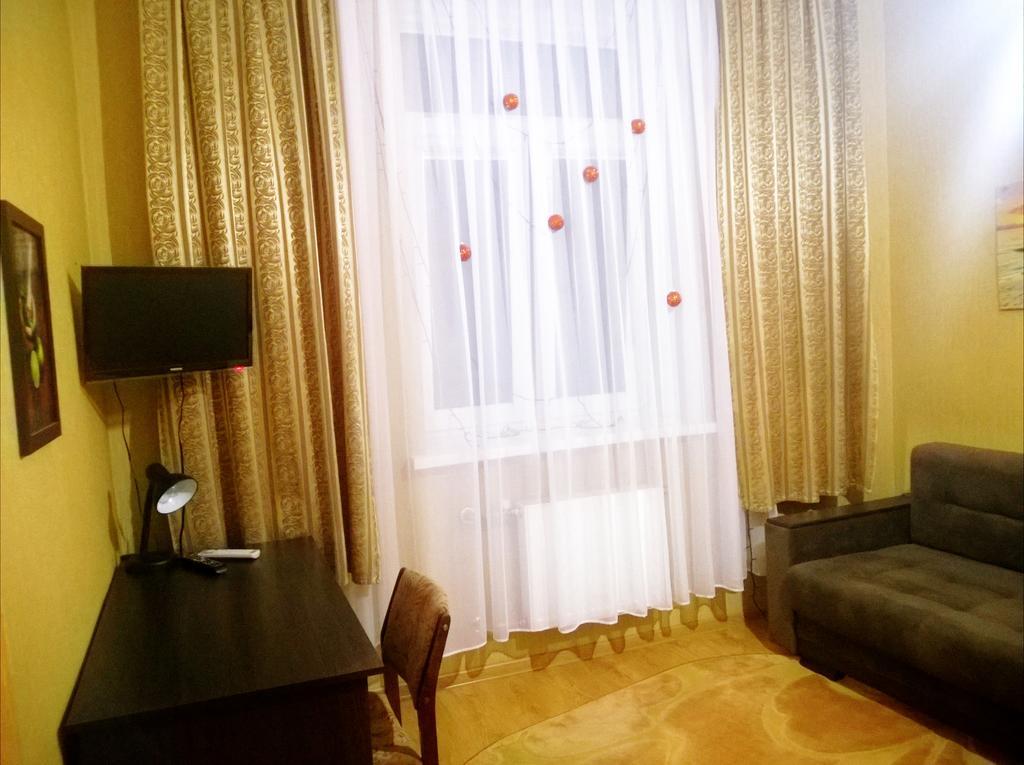 Apartment Zamkovaya 14 Grodno Buitenkant foto